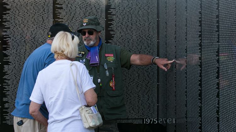 Moving Vietnam Veterans Memorial Wall Makes Way to Desert Hot Springs