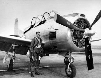 Top pilot who stole plane to escape WWII prison camp dies